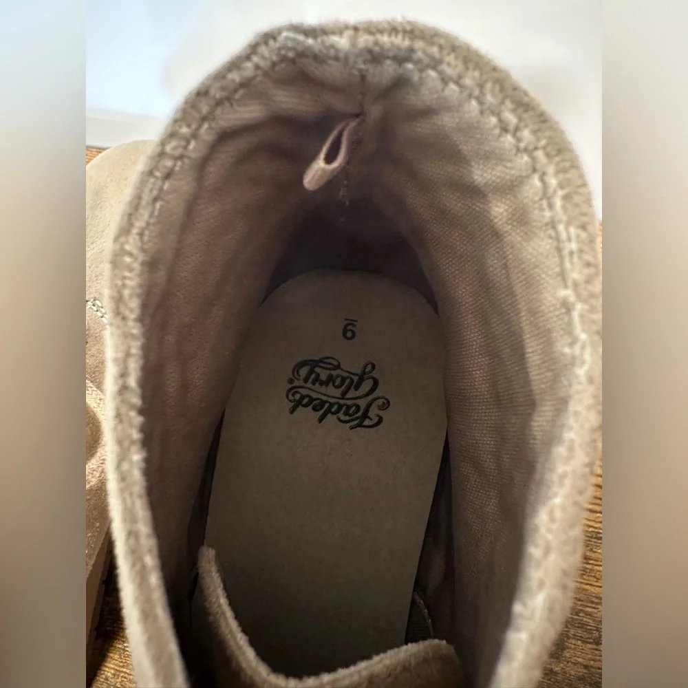 Faded Glory Womens Tan Faux Suede Wedge Booties Size 9